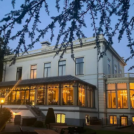 Hotel Kasteel De Vanenburg