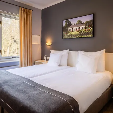 Kasteel De Vanenburg Hotel 4*