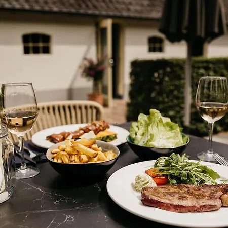 Kasteel De Vanenburg Otel 4*
