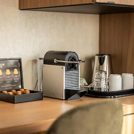 Kasteel De Vanenburg فندق 4*