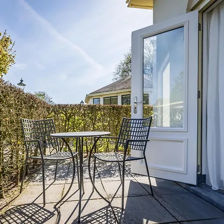 Kasteel De Vanenburg 4*