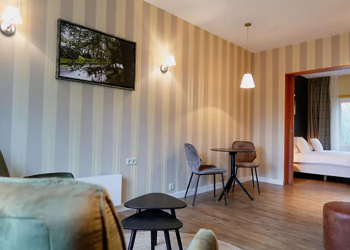 Kasteel De Vanenburg 4* Putten