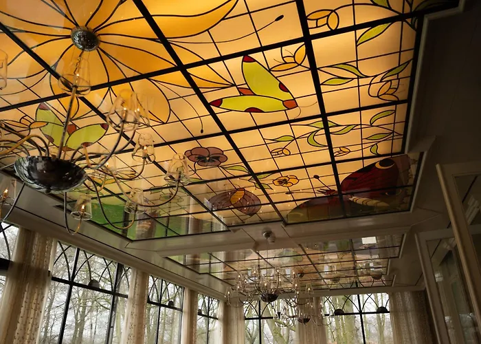 Otel Kasteel De Vanenburg Putten