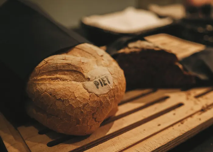 Otel Kasteel De Vanenburg