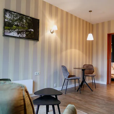 Kasteel De Vanenburg 4* 푸텐